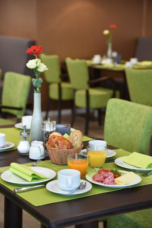 Gda Hotel Am Schlosspark Бад-Хомбург-фор-дер-Хёэ Экстерьер фото