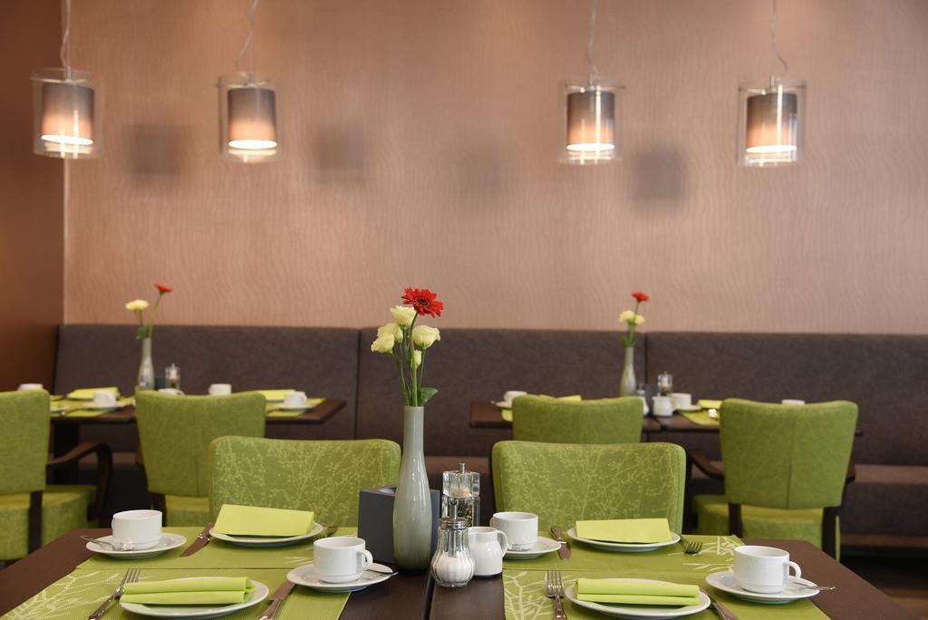 Gda Hotel Am Schlosspark Бад-Хомбург-фор-дер-Хёэ Экстерьер фото