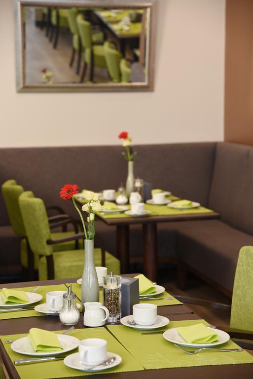 Gda Hotel Am Schlosspark Бад-Хомбург-фор-дер-Хёэ Экстерьер фото